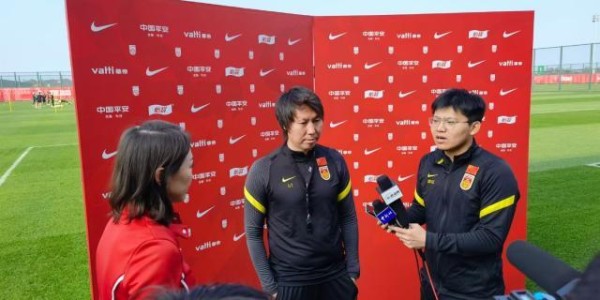 开云官网-李铁：阿兰或在集训末期报到 世预赛需要30-33人