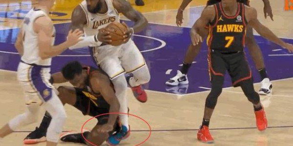 开云注册网址-【观察】三问詹姆斯伤退 MVP黄了？湖人卫冕拉响警报