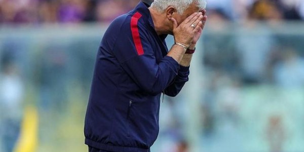 开云APP-罗马7轮不胜豪赌欧联，穆帅吃牌停赛，发布会弃权