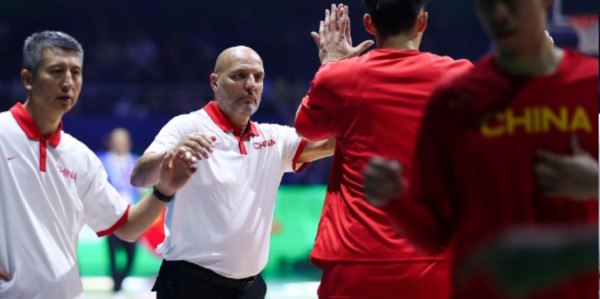 开云官网-男篮将迎至暗时刻？郭士强没培养出年轻人，还面临无缘世界杯风险