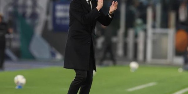 开云APP-【观察】米兰争冠，梦醒时分