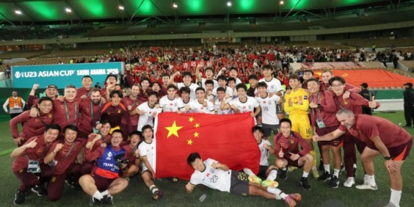 kaiyun-黄博文社媒鼓励U23国足：带着希望离开吉达，未来是你们的