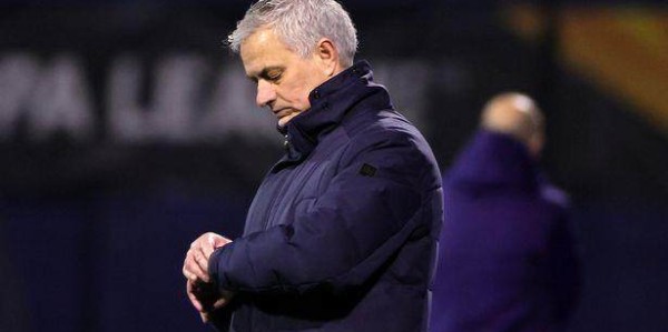 kaiyun-【观点】穆帅如此孤单，怪谁？