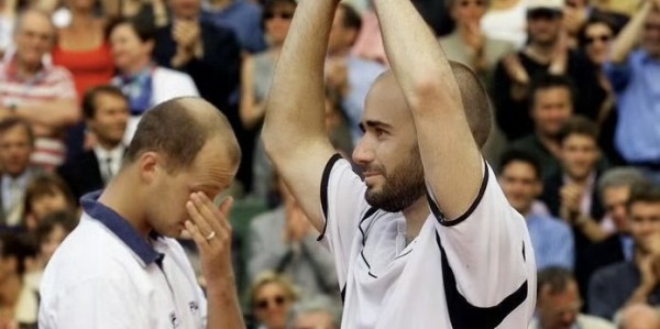 开云-红土上的“异乡人”：美国人真的不擅长红土吗？|法网|蒙特卡洛大师赛|网球|硬地|球员_新浪体育_新浪新闻