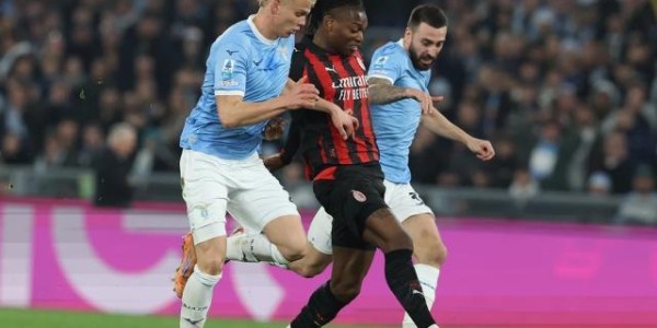 开云APP-【观察】米兰争冠，梦醒时分